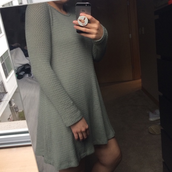 Final Touch Long Sleeve Sweater Waffle Knit Dress In Light Sage Green - Picture 8 of 8